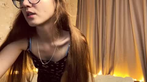 Hey Im Alice  online show from November 9, 2025, 11:03 pm