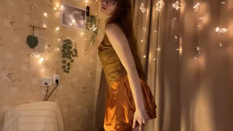 Hey Im Alice  online show from November 29, 2025, 10:24 pm