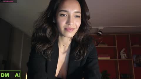 Snapshot of alice_bane chatting on December 20, 2024, 5:29 pm A R Y A T I A online show from December 20, 2024, 5:29 pm