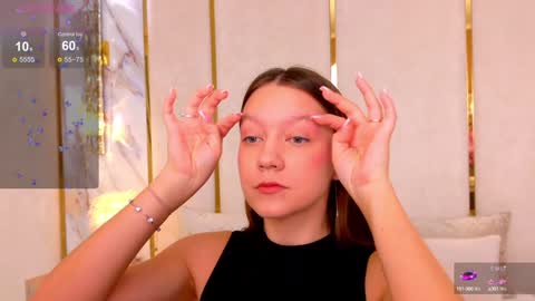 Snapshot of alice_charmy chatting on January 23, 2025, 5:13 am Alice in Wonderland online show from January 23, 2025, 5:13 am