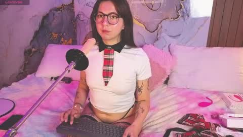 Mey online show from May 18, 2026, 4:24 pm