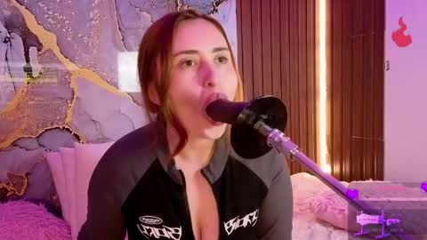 Snapshot of alice_cute77 chatting on June 5, 2026, 6:52 am Mey online show from June 5, 2026, 6:52 am