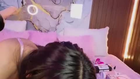 Snapshot of alice_cute77 chatting on June 11, 2026, 2:26 pm Mey online show from June 11, 2026, 2:26 pm