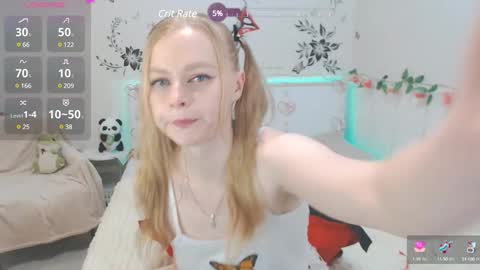Snapshot of alice_d0ll chatting on February 10, 2025, 2:30 am Alice online show from February 10, 2025, 2:30 am