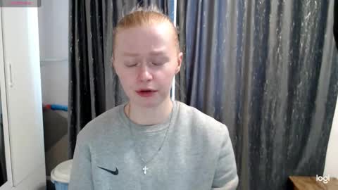 Snapshot of alice_d0ll chatting on February 15, 2025, 9:05 am Alice online show from February 15, 2025, 9:05 am