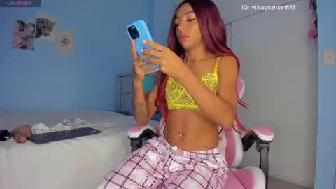 Snapshot of alice_guzman1 chatting on July 24, 2026, 2:09 am ALICE Alice guzman online show from July 24, 2026, 2:09 am