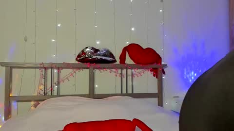 Hot Like Fire online show from November 22, 2025, 9:52 am