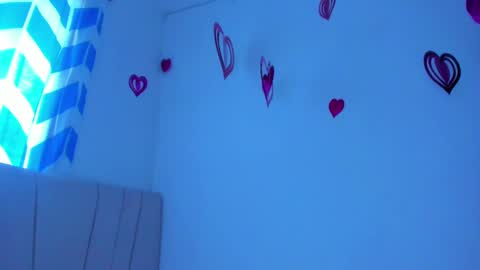 Snapshot of alice_lacroux chatting on February 12, 2025, 2:54 pm Alice online show from February 12, 2025, 2:54 pm