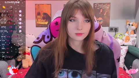 Snapshot of alice_langley chatting on December 28, 2024, 11:41 am Alice 3 online show from December 28, 2024, 11:41 am