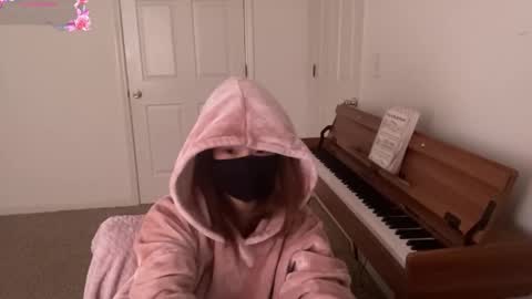 Alice Lee online show from March 1, 2026, 12:12 am