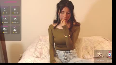 Snapshot of alice_middle01 chatting on October 2, 2025, 1:18 pm Alice online show from October 2, 2025, 1:18 pm