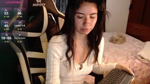Snapshot of alice_middle01 chatting on May 28, 2026, 6:38 pm Alice online show from May 28, 2026, 6:38 pm