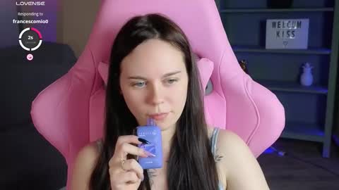 Alice online show from October 8, 2025, 9:01 pm