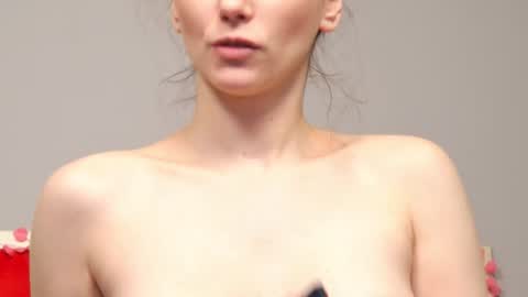 AliceMunro online show from February 7, 2025, 7:49 pm