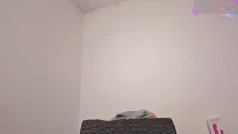 Snapshot of alice_parkerx chatting on July 28, 2026, 11:05 am alice_parkerx online show from July 28, 2026, 11:05 am