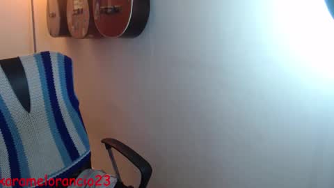 Alicia Aldara online show from September 25, 2025, 3:21 am