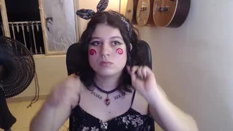 Alicia Aldara online show from November 27, 2025, 4:25 am