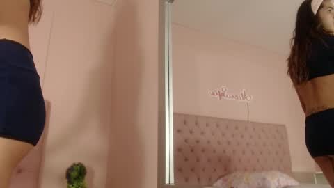 Snapshot of alice_sofia chatting on October 25, 2025, 1:51 pm Sofia online show from October 25, 2025, 1:51 pm