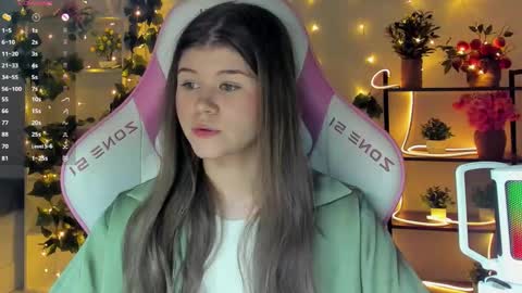 Alice online show from September 16, 2025, 9:16 pm