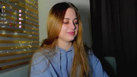 Snapshot of alice_wander chatting on January 9, 2026, 1:36 pm Alice online show from January 9, 2026, 1:36 pm