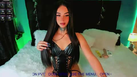 Snapshot of alicebby_bigcock19 chatting on April 20, 2026, 9:56 am Alice online show from April 20, 2026, 9:56 am