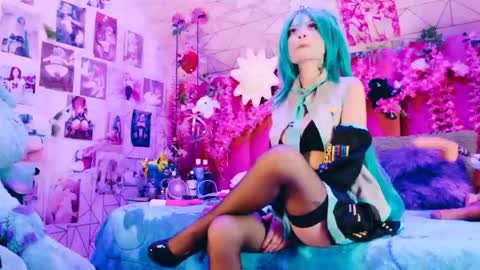     online show from June 1, 2026, 8:32 pm