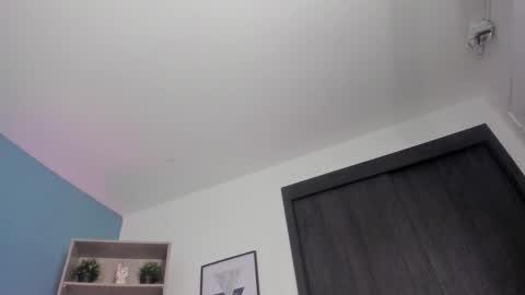 Alice Cullen online show from September 16, 2025, 12:06 pm