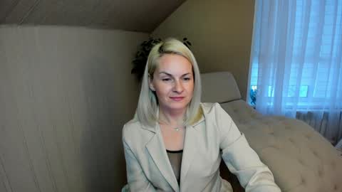Alicee online show from December 20, 2024, 12:27 pm