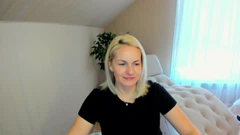 Alicee online show from December 21, 2024, 8:18 am