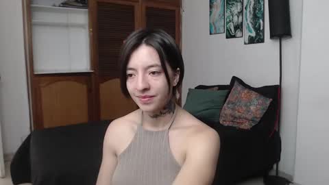alicee_logan_ online show from October 27, 2025, 8:24 pm