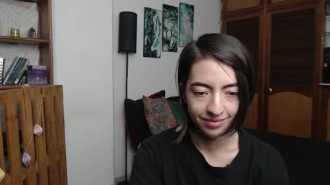 alicee_logan_ online show from February 13, 2026, 8:16 pm