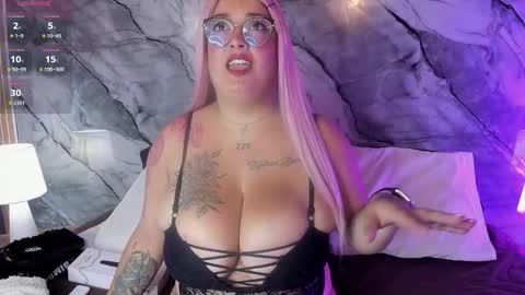 alicee_stone_ online show from February 23, 2026, 7:22 pm