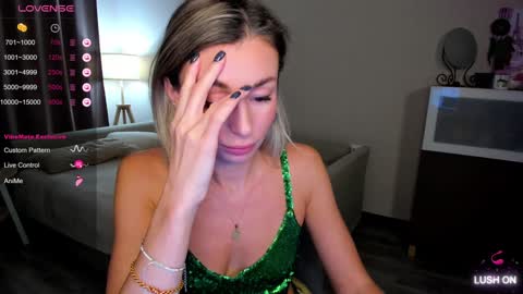 Snapshot of aliceevan chatting on December 28, 2024, 7:33 am Daniella online show from December 28, 2024, 7:33 am