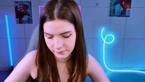 Alice online show from September 18, 2025, 5:20 am