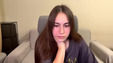 alicekollt online show from February 20, 2026, 5:57 pm