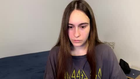 Snapshot of alicekollt chatting on April 21, 2026, 2:04 am alicekollt online show from April 21, 2026, 2:04 am