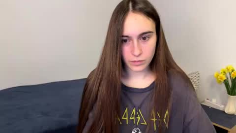 Snapshot of alicekollt chatting on April 28, 2026, 2:27 am alicekollt online show from April 28, 2026, 2:27 am