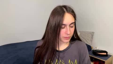 Snapshot of alicekollt chatting on May 21, 2026, 7:32 pm alicekollt online show from May 21, 2026, 7:32 pm