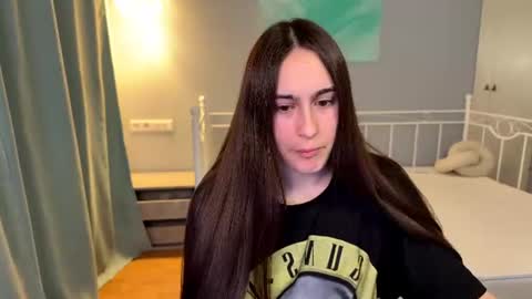alicekollt online show from June 14, 2026, 10:12 pm