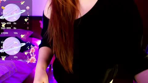 AliceMtz online show from May 27, 2026, 12:40 am