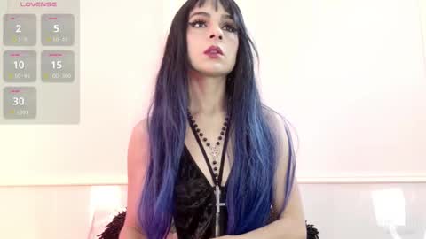 Snapshot of alicenoir_ chatting on March 23, 2026, 6:23 pm alicenoir_ online show from March 23, 2026, 6:23 pm