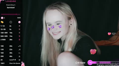 Snapshot of alicenya chatting on December 9, 2024, 5:51 am Alice online show from December 9, 2024, 5:51 am