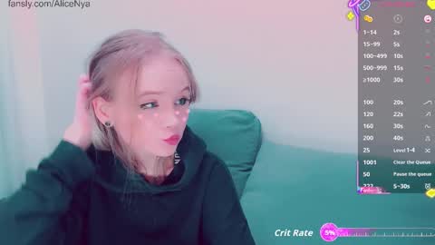 Snapshot of alicenya chatting on November 23, 2025, 3:39 am Alice online show from November 23, 2025, 3:39 am