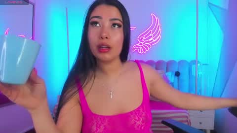 Snapshot of alices_kingsley chatting on July 6, 2026, 8:55 pm Alice online show from July 6, 2026, 8:55 pm