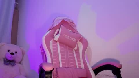 alice online show from December 1, 2025, 2:38 am