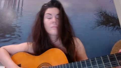 Snapshot of alicetailorrr chatting on October 24, 2025, 9:22 pm AliceTailorrr online show from October 24, 2025, 9:22 pm