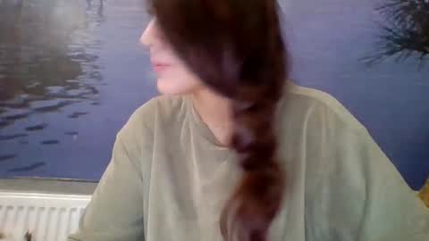 Snapshot of alicetailorrr chatting on November 6, 2025, 6:03 am AliceTailorrr online show from November 6, 2025, 6:03 am