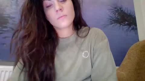 Snapshot of alicetailorrr chatting on November 16, 2025, 4:18 am AliceTailorrr online show from November 16, 2025, 4:18 am