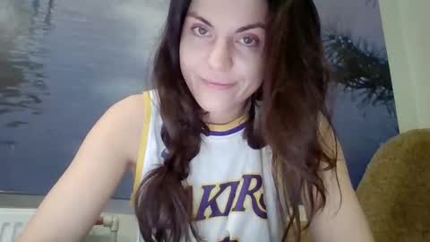 Snapshot of alicetailorrr chatting on November 21, 2025, 9:24 pm AliceTailorrr online show from November 21, 2025, 9:24 pm