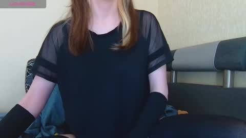 AliceWoolfy online show from February 11, 2026, 9:20 pm